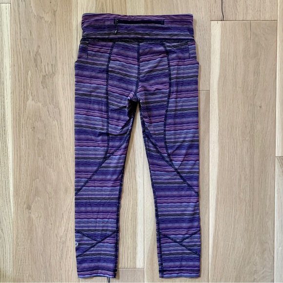 Lululemon Pace Rival Crop
Space Dye Twist Ultra Violet Multi / Naval Blue - Picture 7 of 9